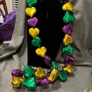 💕 2/$15 Mardi Gras XL PGG Hearts Necklace